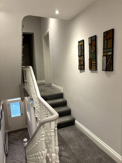 The Colonel Villa Lisburn Ngoại thất bức ảnh